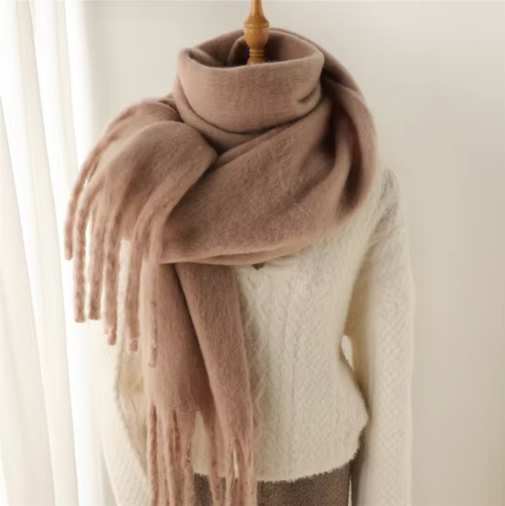 Women’s Cashmere-Feel Winter Scarf – Soft Oversized Fringed Wrap for Cold-Weather Everyday and Occasion Wear