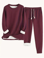 Women’s Fleece-Lined Two-Piece Thermal Set – Warm Long-Sleeve Top and Jogger Outfit for Cosy Everyday Winter Lounging Travel and Casual Cold-Weather Wear