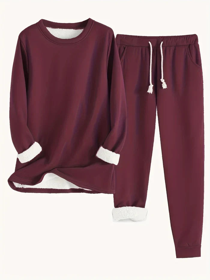 Women’s Fleece-Lined Two-Piece Thermal Set – Warm Long-Sleeve Top and Jogger Outfit for Cosy Everyday Winter Lounging Travel and Casual Cold-Weather Wear