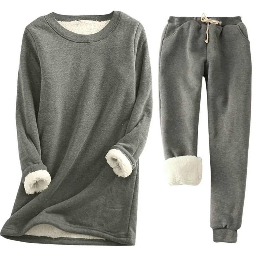 Women’s Fleece-Lined Two-Piece Thermal Set – Warm Long-Sleeve Top and Jogger Outfit for Cosy Everyday Winter Lounging Travel and Casual Cold-Weather Wear