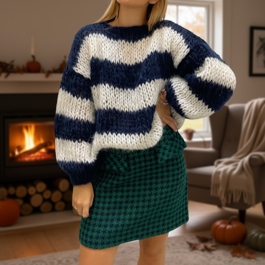 Women’s Chunky Knit Sweater with Wide Stripes and Balloon Sleeves