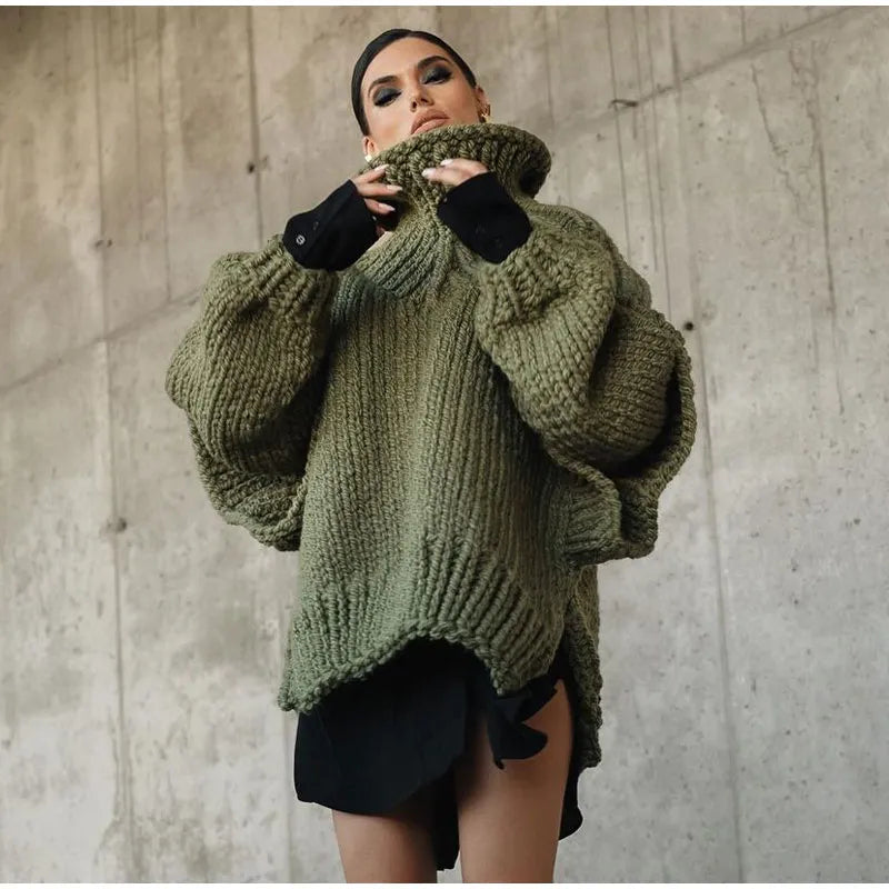 Women's Oversized Chunky Knit Turtleneck Sweater with Thick Textured Stitching and Voluminous Long Sleeves – Warm Relaxed Fit Pullover for Cosy Autumn Winter Layering and Casual Everyday Wear