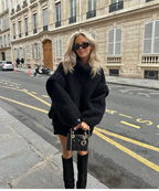 Women's Oversized Chunky Knit Turtleneck Sweater with Thick Textured Stitching and Voluminous Long Sleeves – Warm Relaxed Fit Pullover for Cosy Autumn Winter Layering and Casual Everyday Wear
