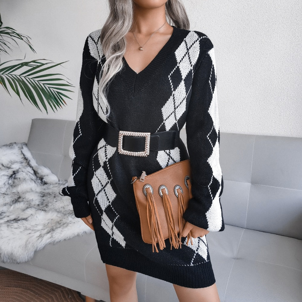 Women’s Printed Knit Sweater Dress – V-Neck Long Sleeve Style for Autumn and Winter