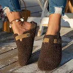 Women’s Plush-Lined Winter Slippers – Buckle-Strap Closed-Toe Sherpa Clogs with Non-Slip Sole for Cosy Home Wear